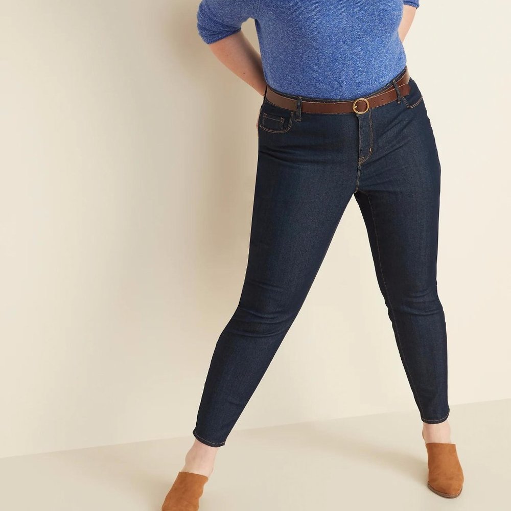 Old Navy Mid-Rise Dark-Wash Plus-Size Super Skinny Ankle Jeans New - Picture 4 of 4